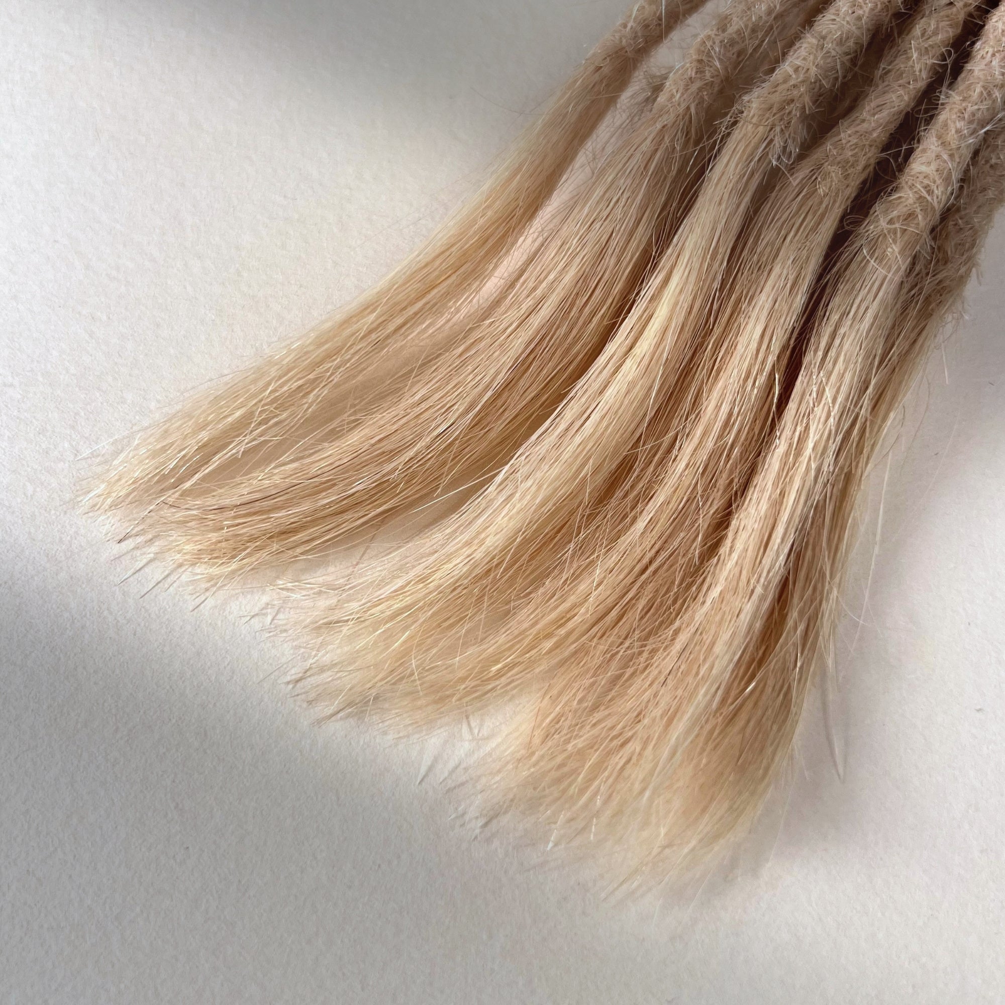 Straight Locs | Pale Dogwood 10G | Open Ends