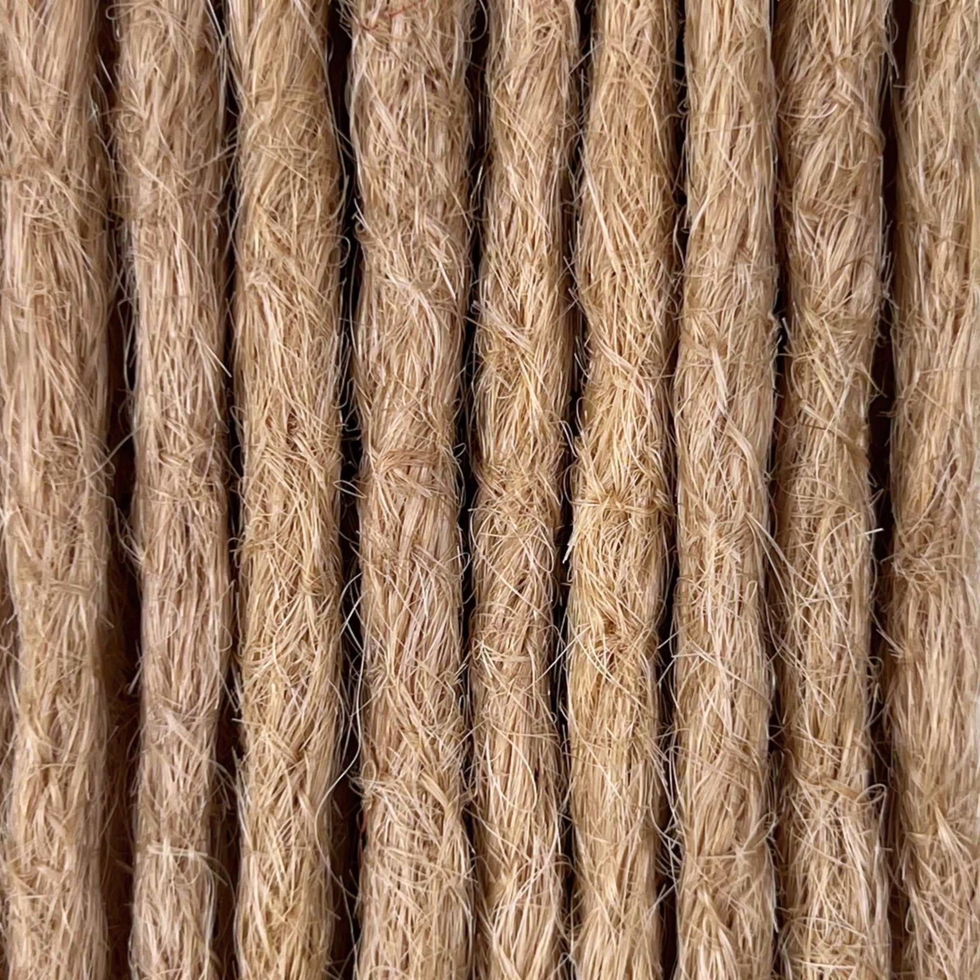 Straight Locs | Malta 10B | Open Ends