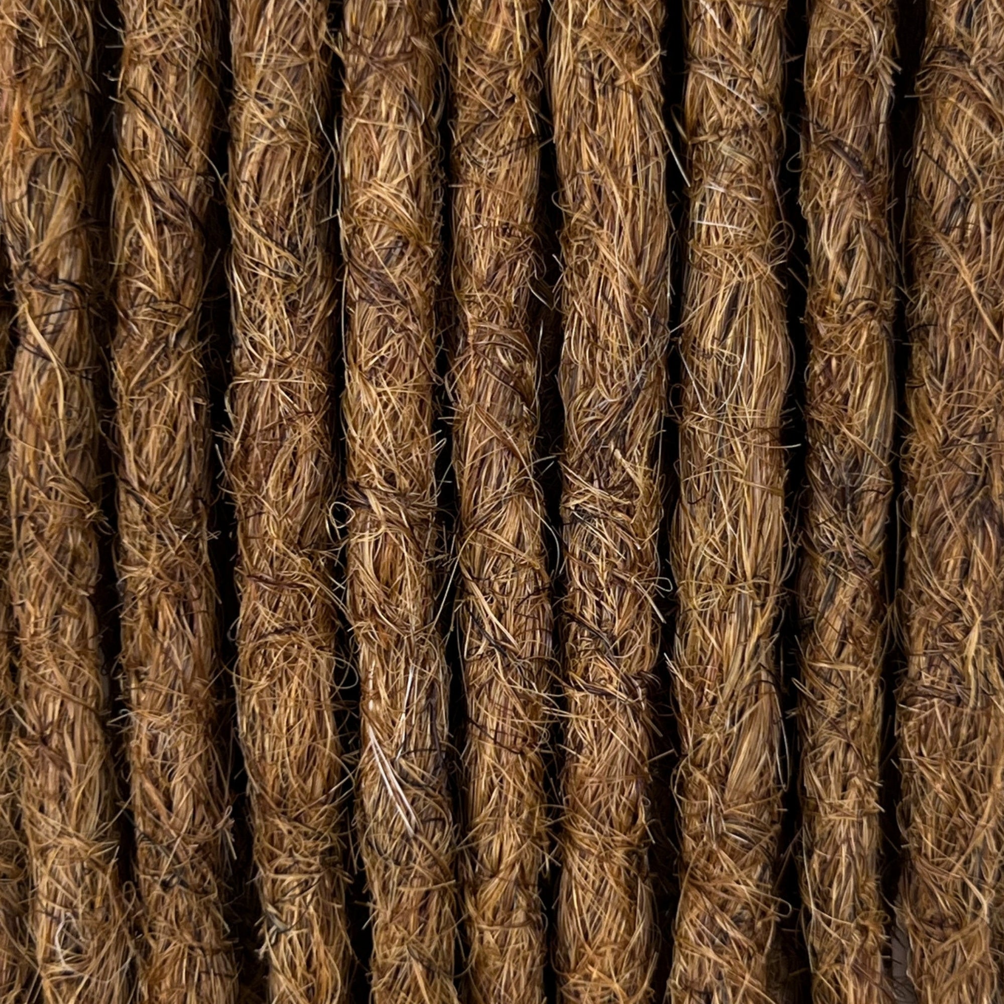 Straight Locs | Peru