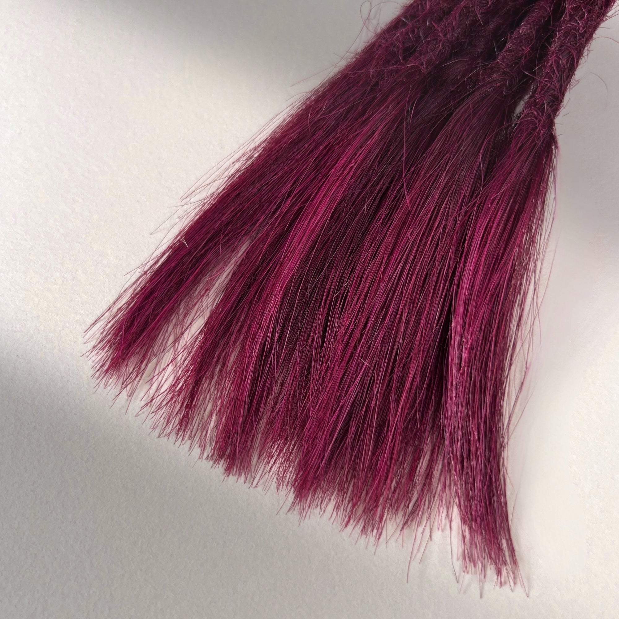 Straight Locs | Gothic Rouge RB01 | Open Ends