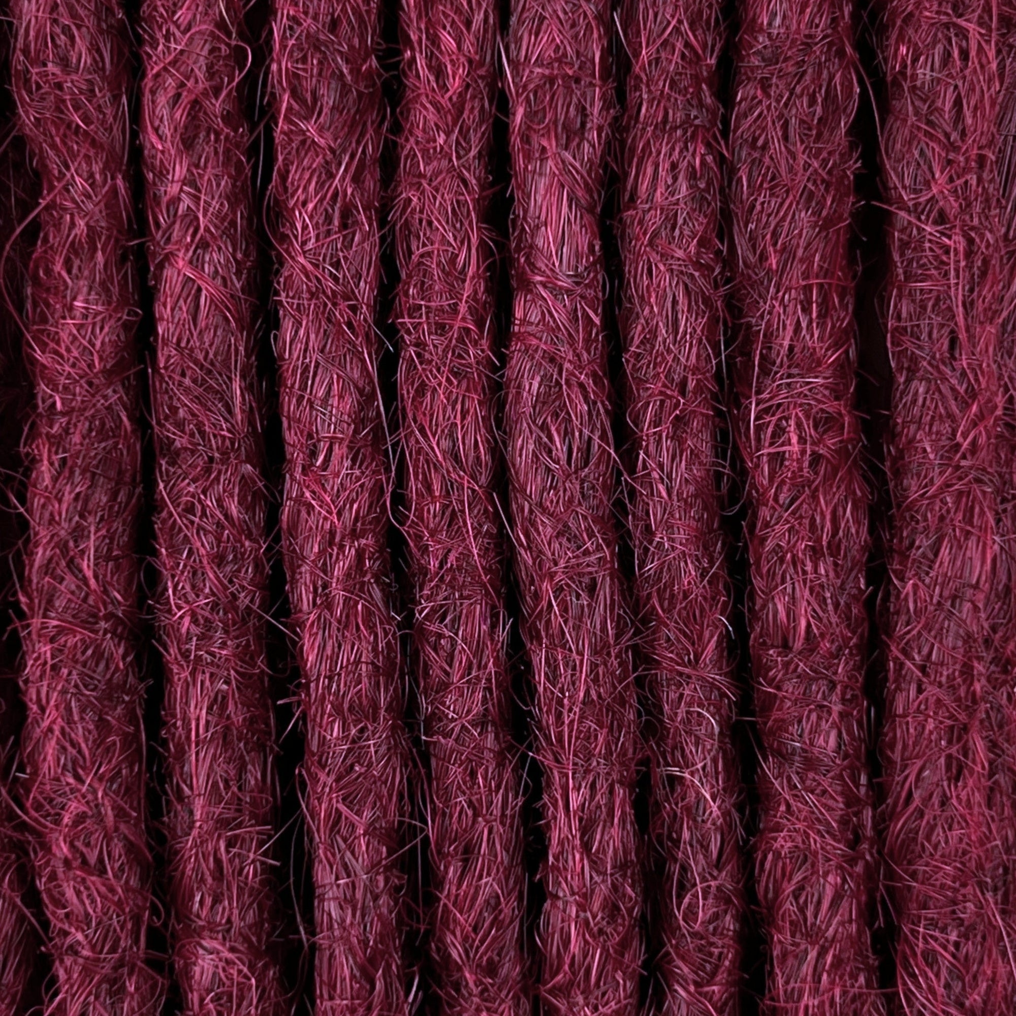 Straight Locs | Gothic Rouge RB01 | Open Ends